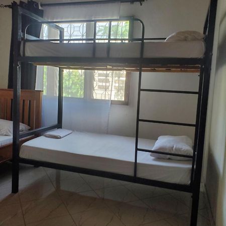 דאר א-סאלאם The Nest Haven Hostel מראה חיצוני תמונה